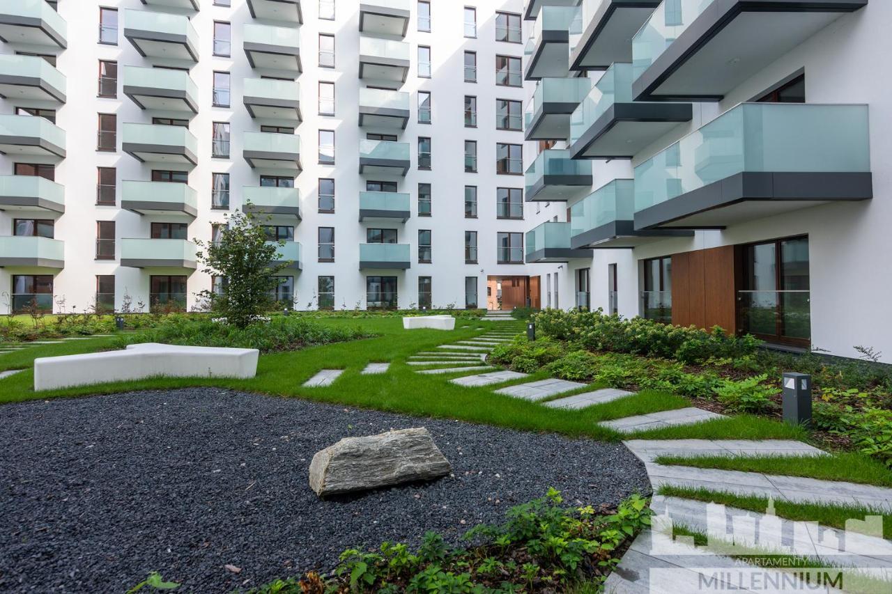 Butas Millennium Port Nature